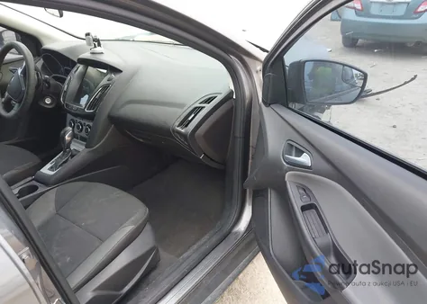 2013 Ford Focus Se z USA, uszkodzony, nr VIN 1FADP3F28DL348405